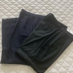 2 pairs Gap women pants